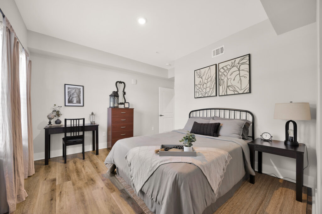 Interior 4 1 Pointe Grand Apartment Homes