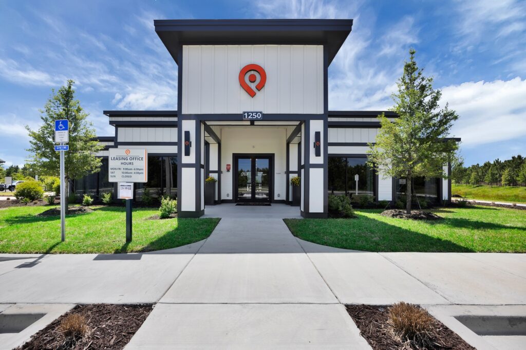 Point Grand at Oakleaf 1250 Hillpointe Edited Photos and Drone 092 Warmth Edit 64 1 Pointe Grand Apartment Homes